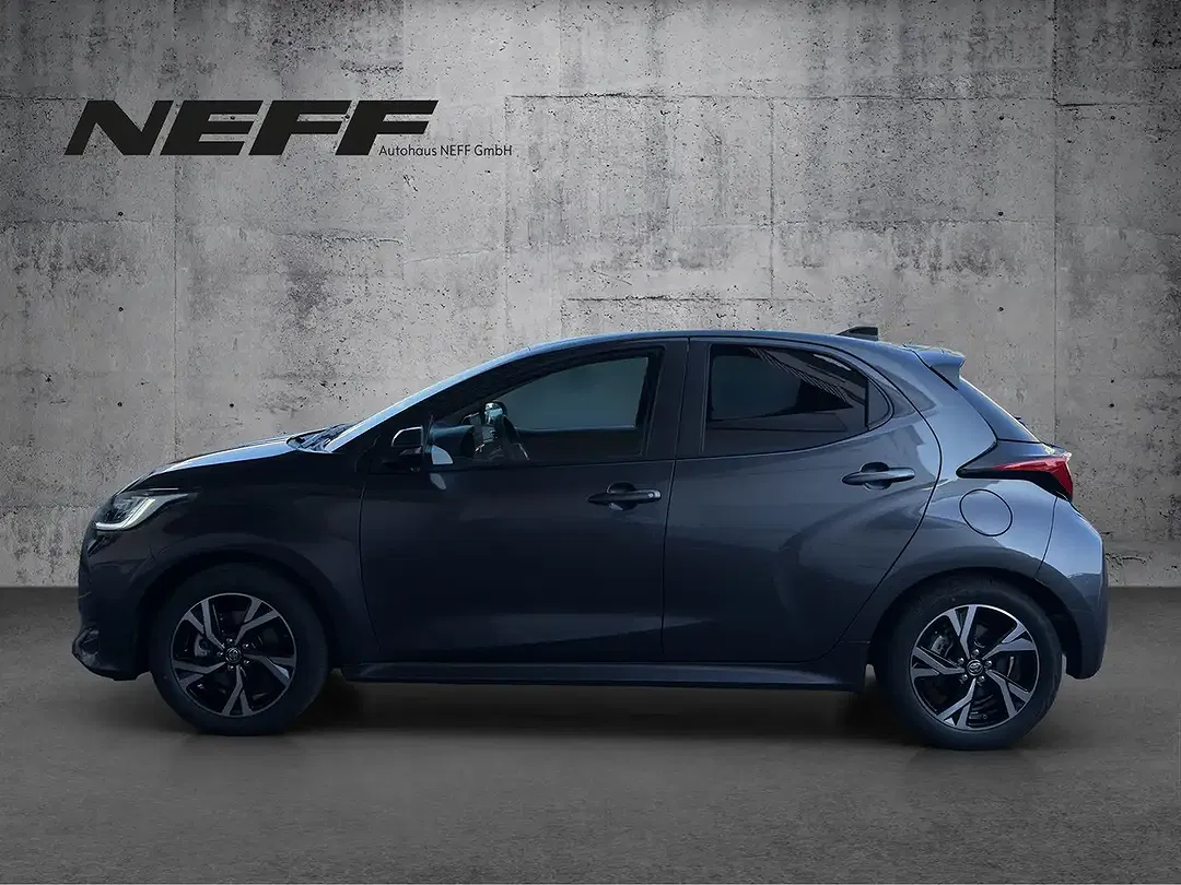 Toyota Yaris - Thumbnail 2