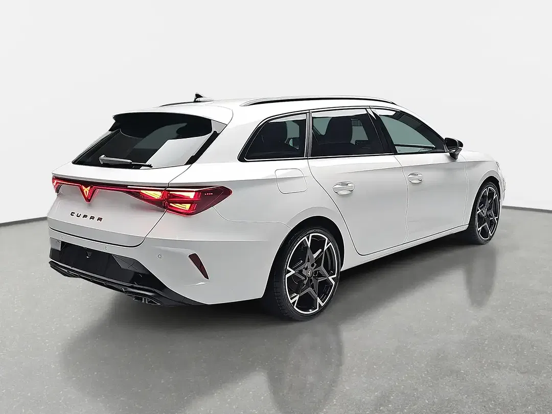 CUPRA Leon - Thumbnail 4