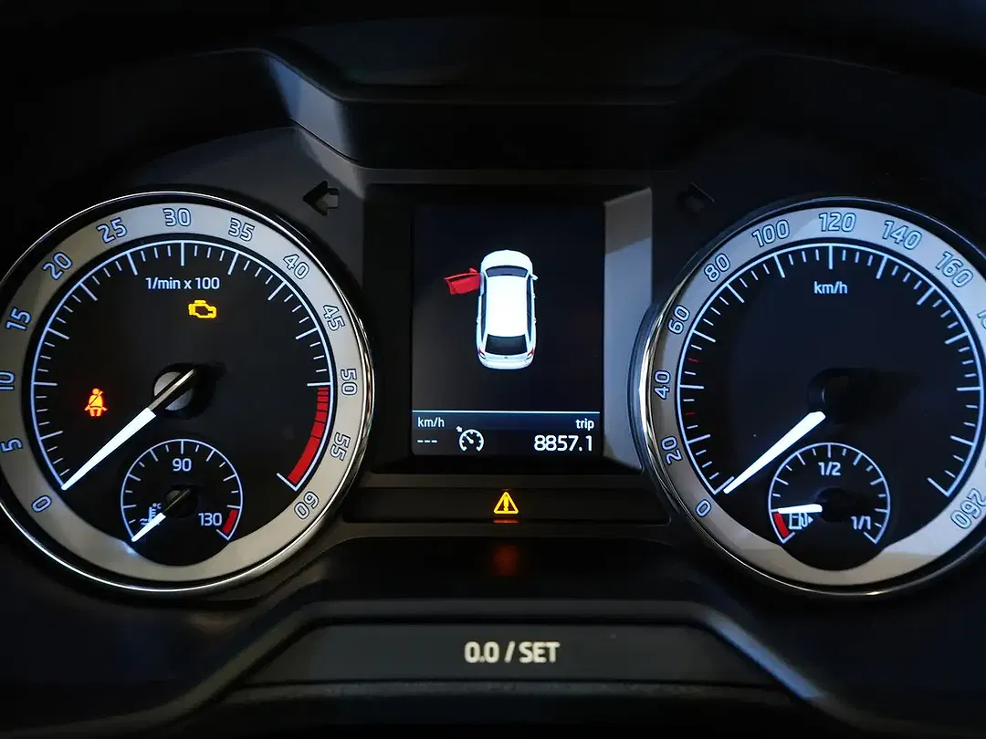 Skoda Octavia - Thumbnail 12