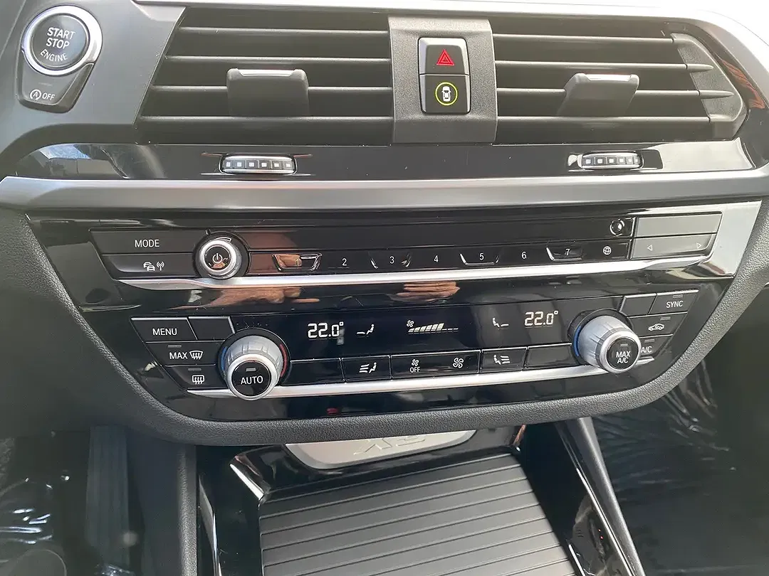 BMW X3 - Thumbnail 12
