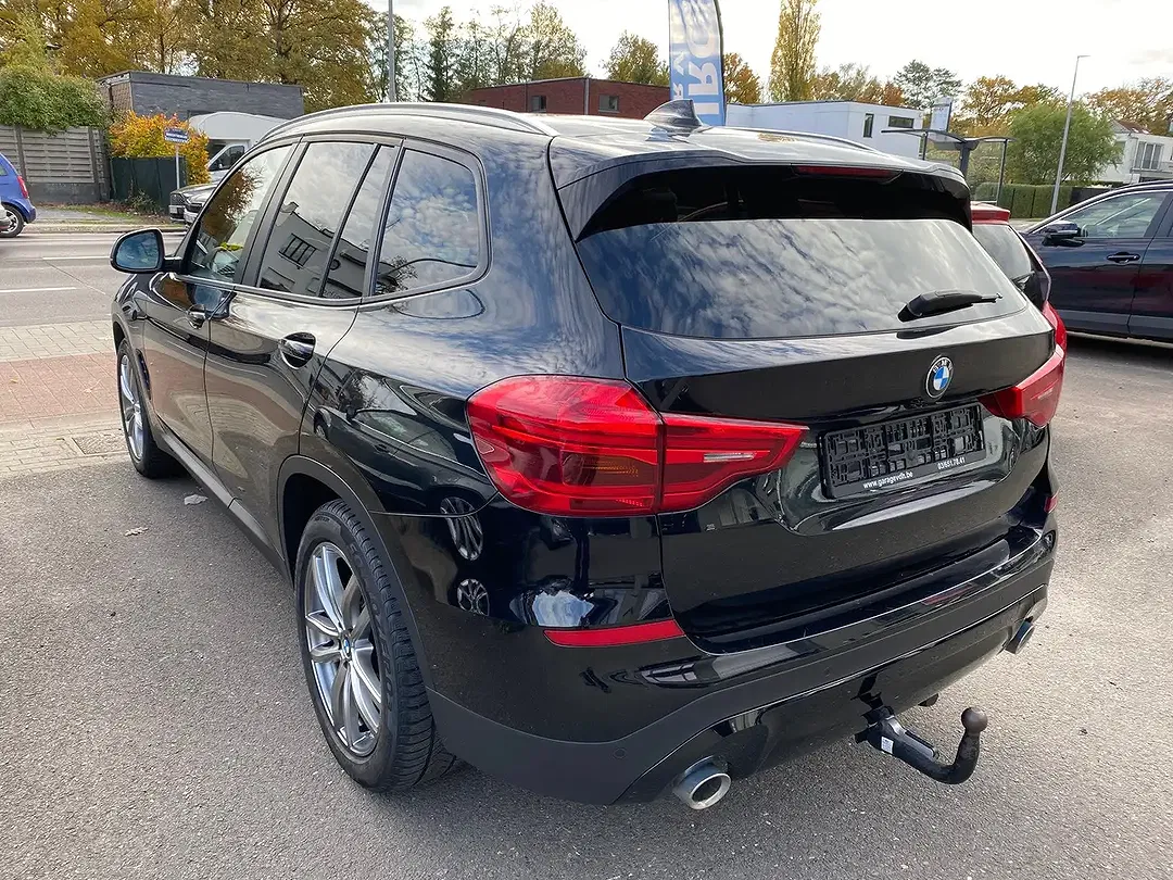 BMW X3 - Thumbnail 3