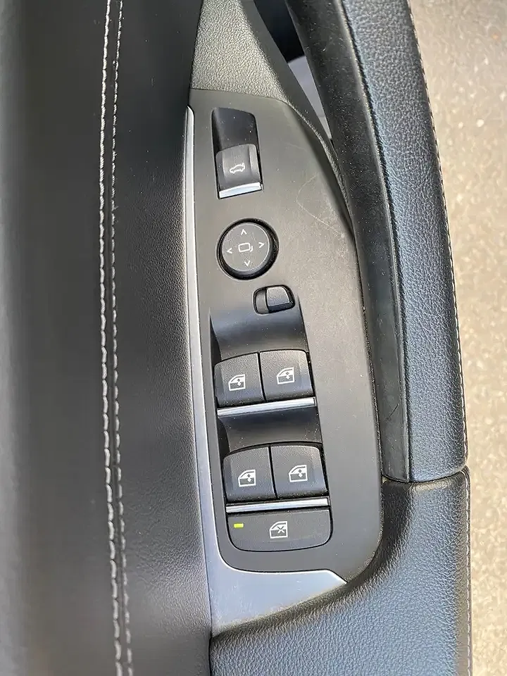 BMW X3 - Thumbnail 8
