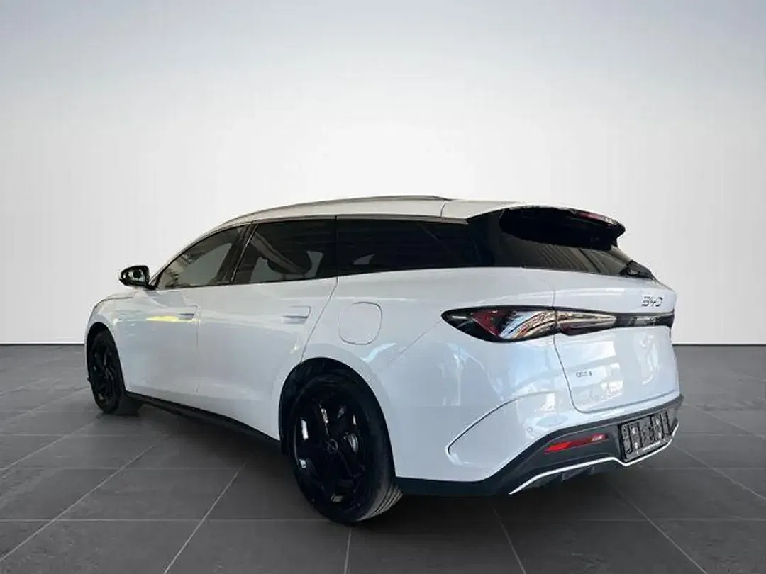 BYD Seal 6 - Thumbnail 5