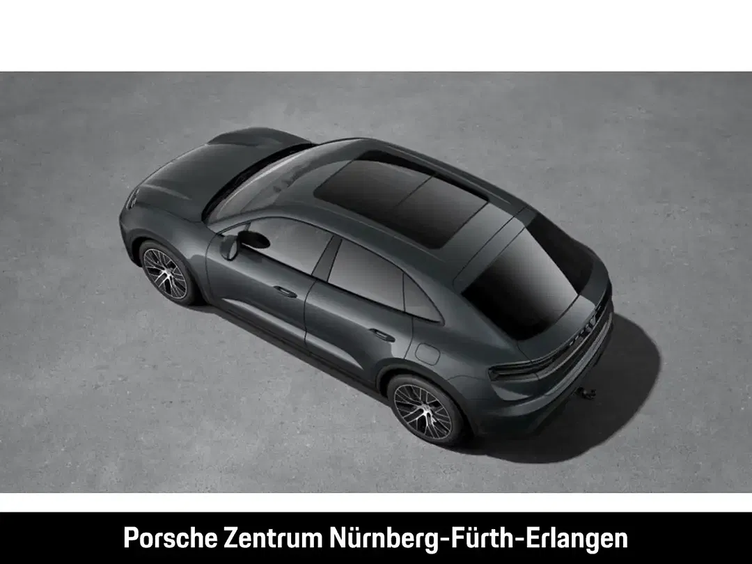 Porsche Macan - Thumbnail 4