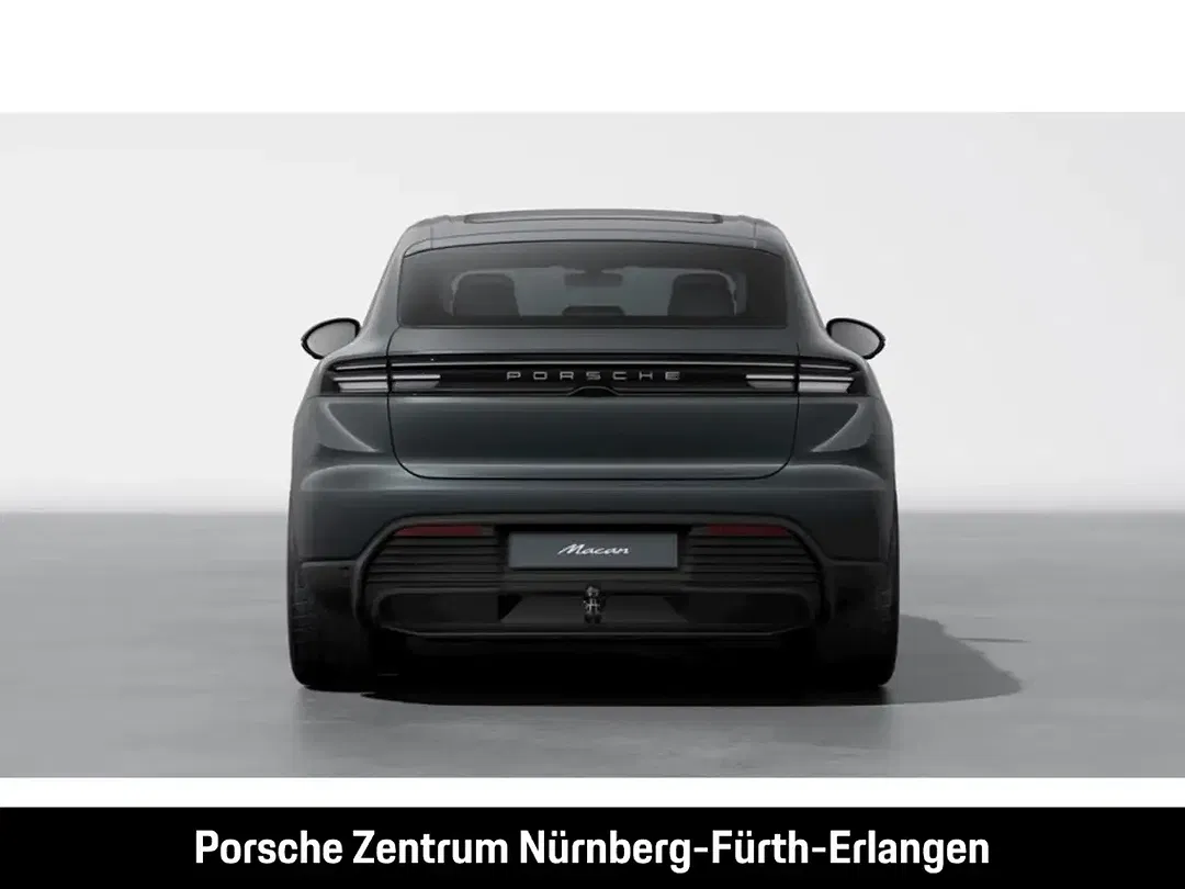 Porsche Macan - Thumbnail 7