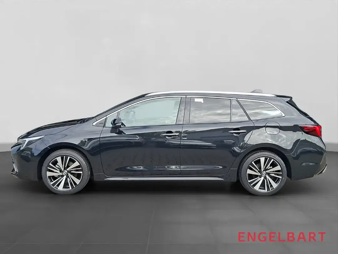 Toyota Corolla - Thumbnail 2