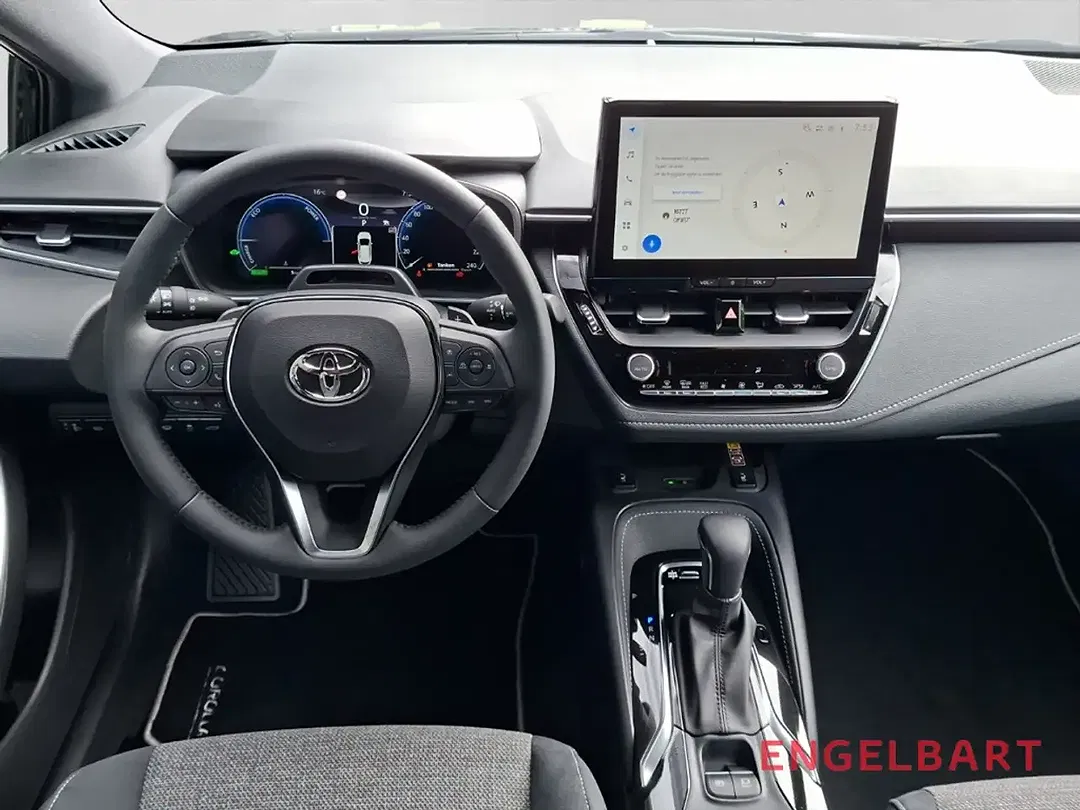 Toyota Corolla - Thumbnail 9