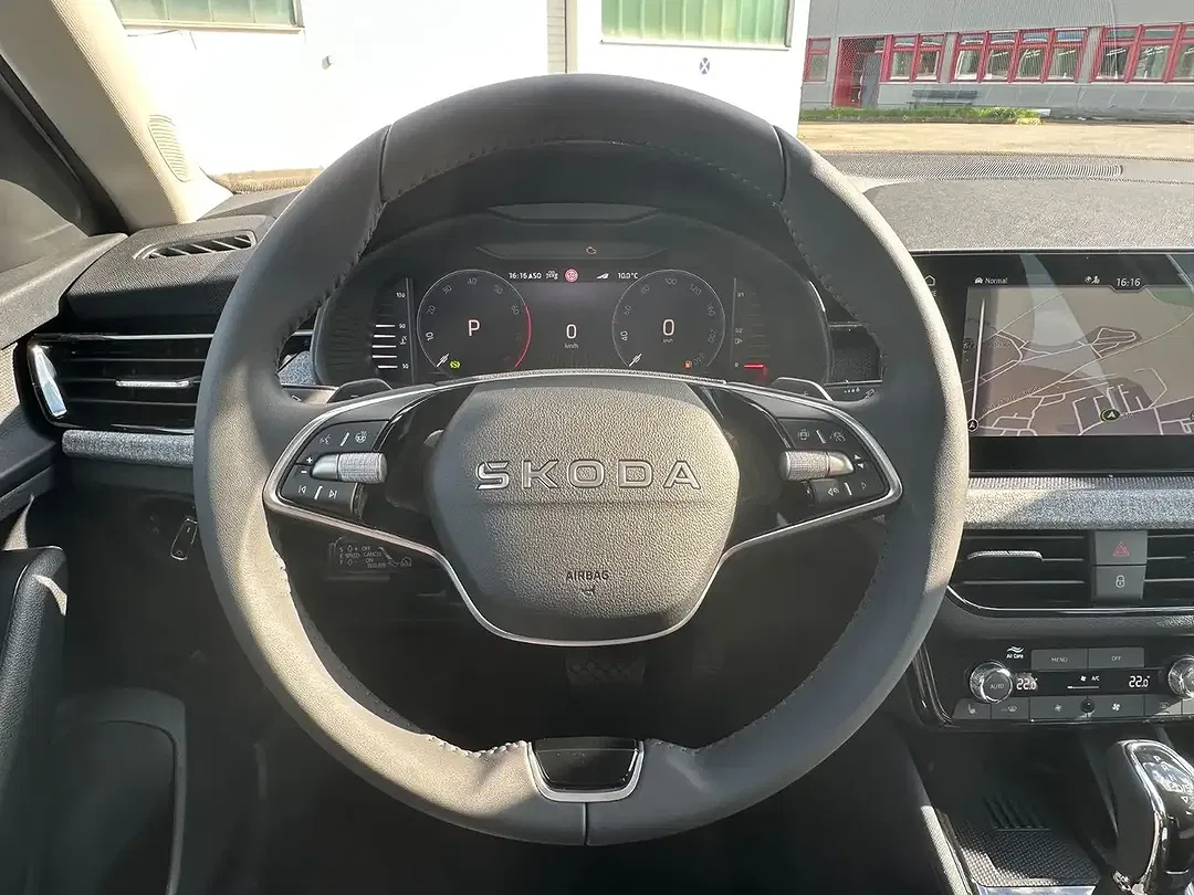 Skoda Kamiq - Thumbnail 9