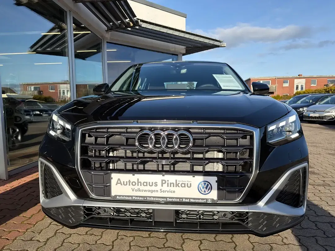 Audi Q2 - Thumbnail 2