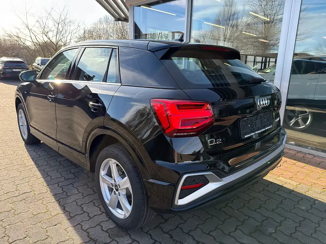 Audi Q2 - Thumbnail 5
