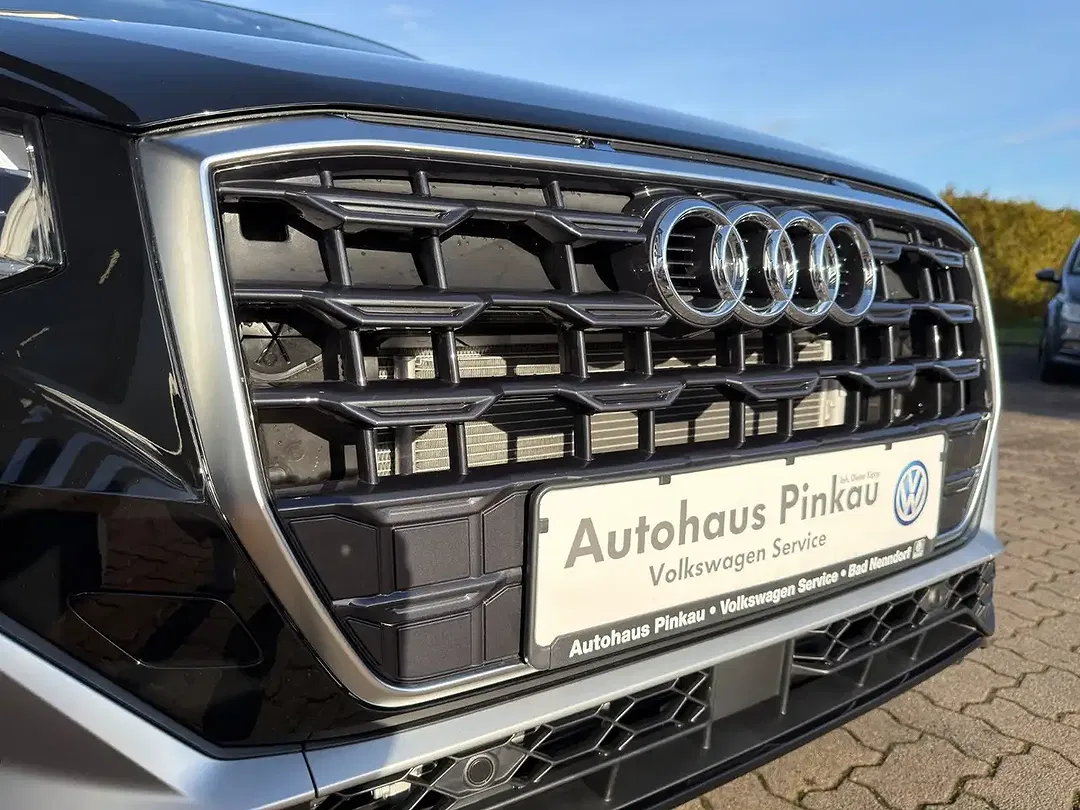 Audi Q2 - Thumbnail 9