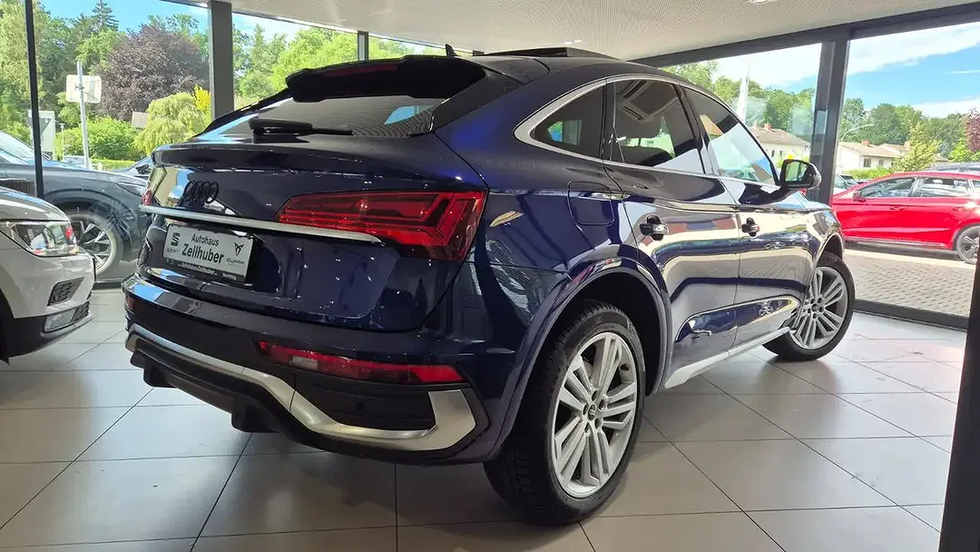 Audi Q5 - Thumbnail 6