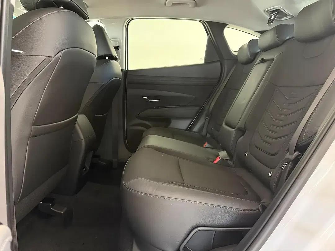 Hyundai TUCSON - Thumbnail 14