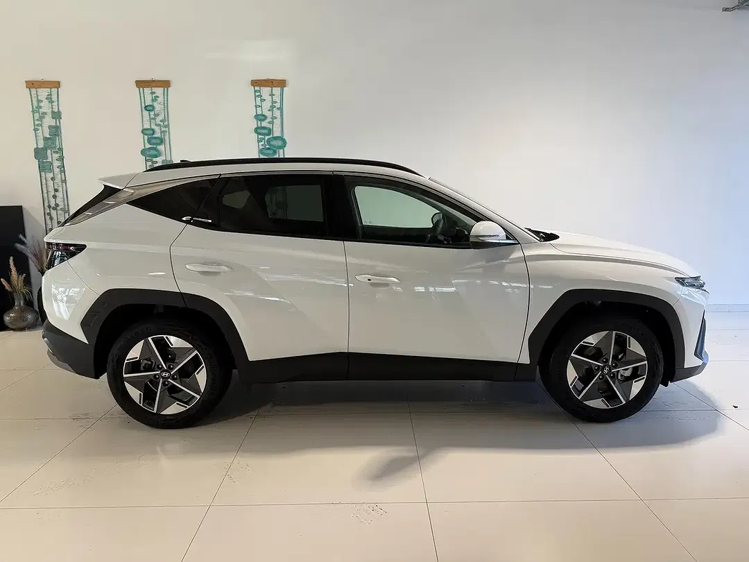 Hyundai TUCSON - Thumbnail 4