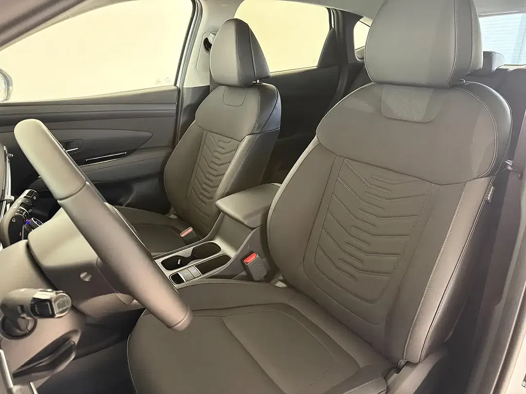 Hyundai TUCSON - Thumbnail 9