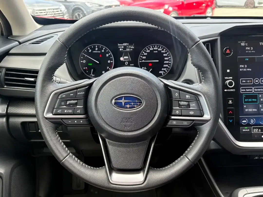 Subaru Crosstrek - Thumbnail 8