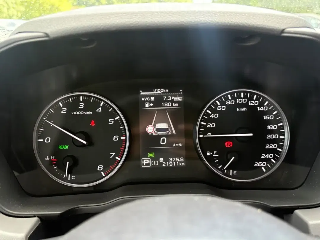 Subaru Crosstrek - Thumbnail 9