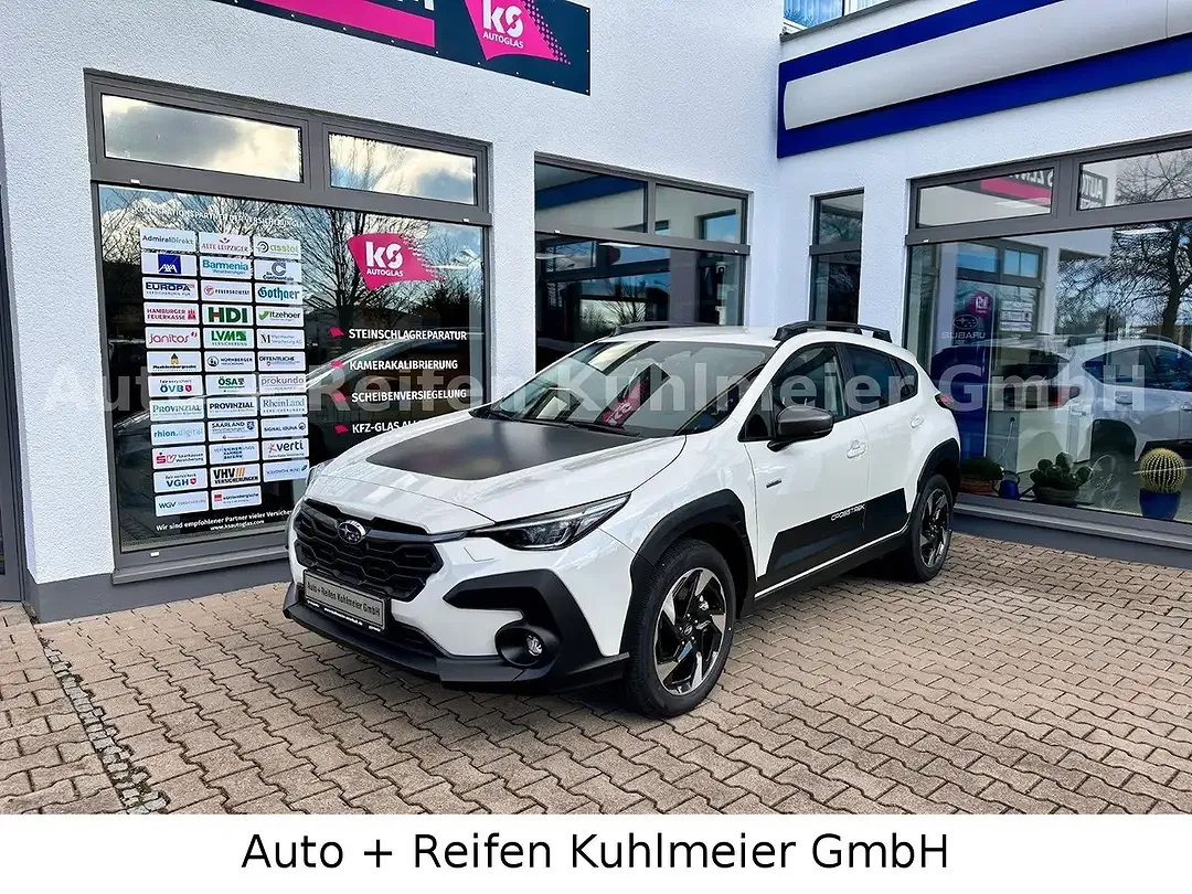 Subaru Crosstrek - Thumbnail 2