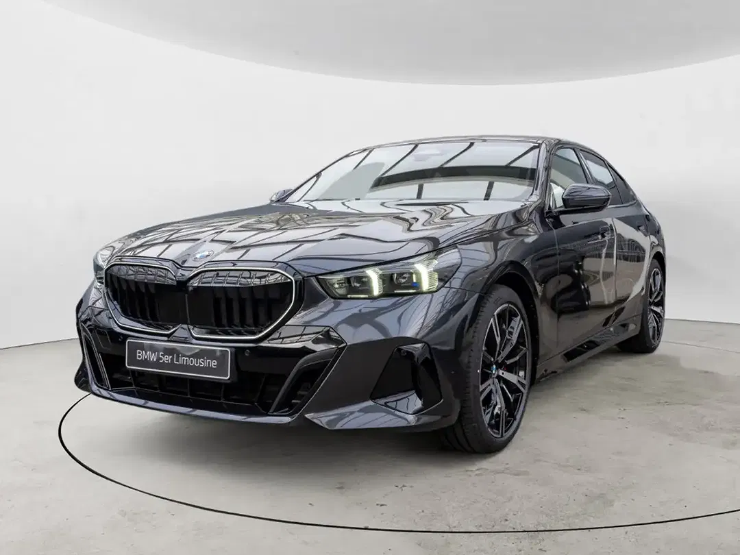 BMW 520 - Thumbnail 2