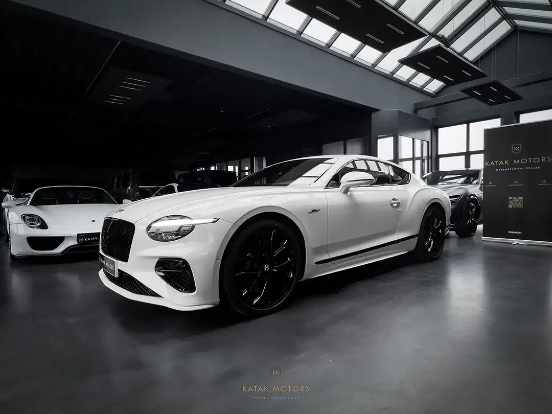 Bentley Continental GT - Thumbnail 2
