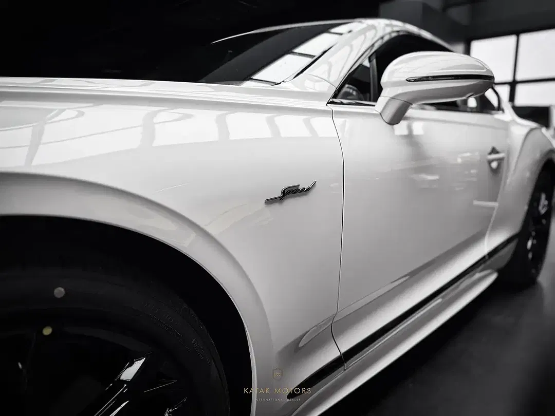 Bentley Continental GT - Thumbnail 5