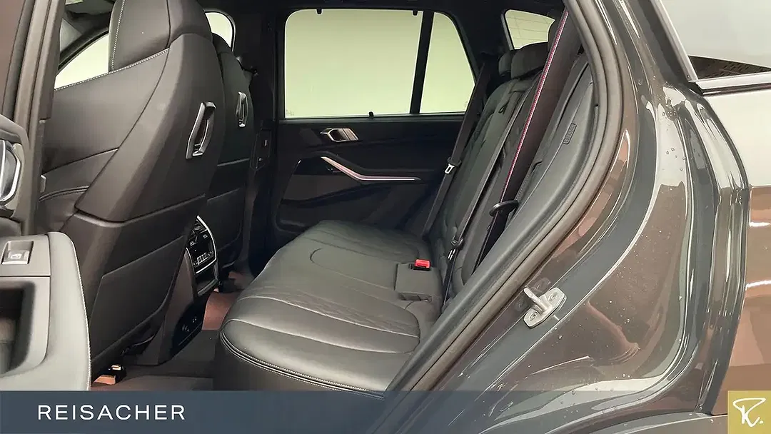 BMW X5 - Thumbnail 8