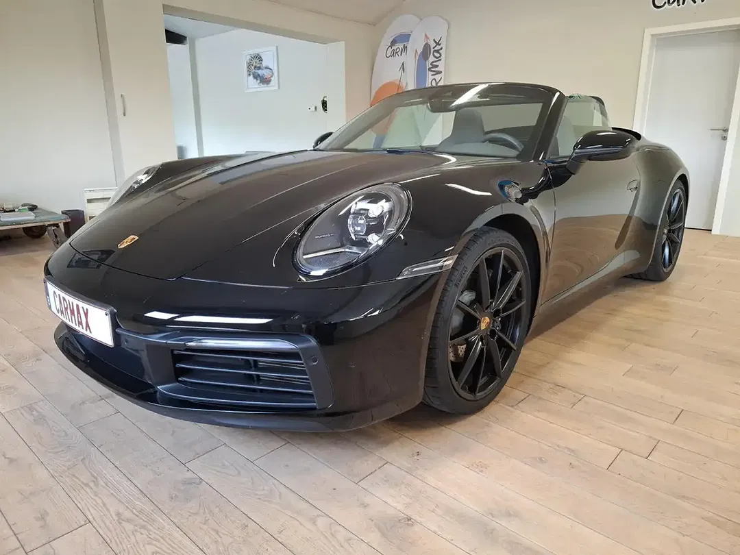 Porsche 992 - Thumbnail 7