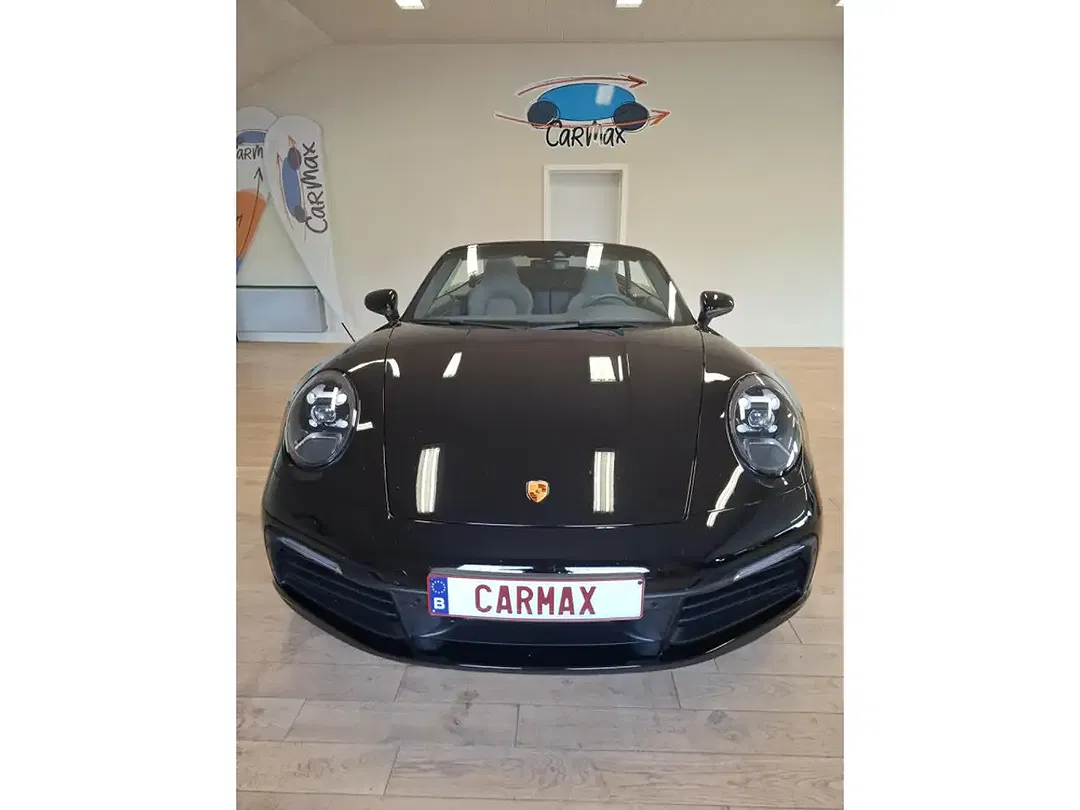Porsche 992 - Thumbnail 8