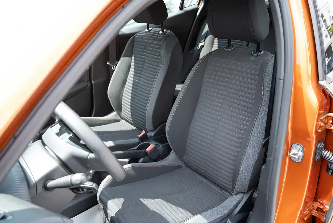 Peugeot 2008 - Thumbnail 7