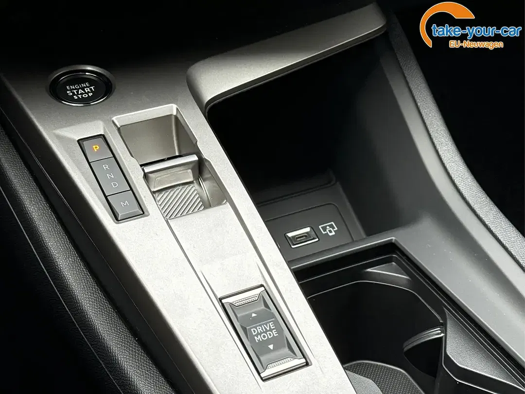 Peugeot 308 - Thumbnail 18