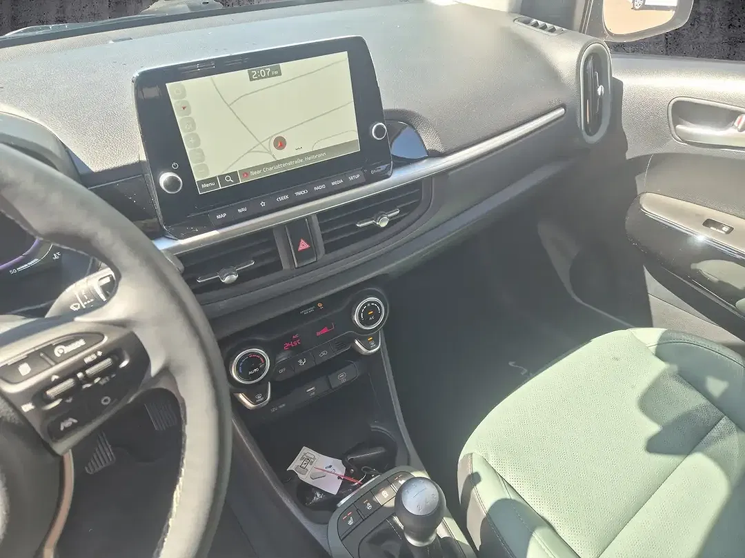 Kia Picanto - Thumbnail 11