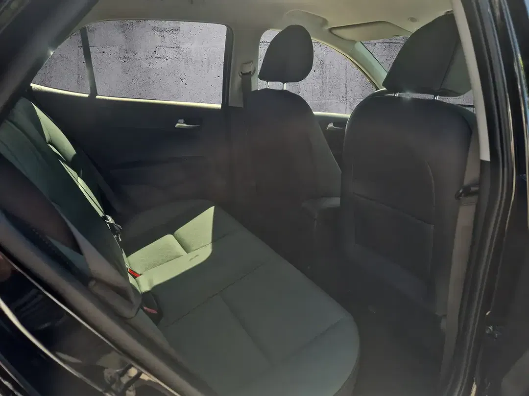 Kia Picanto - Thumbnail 14