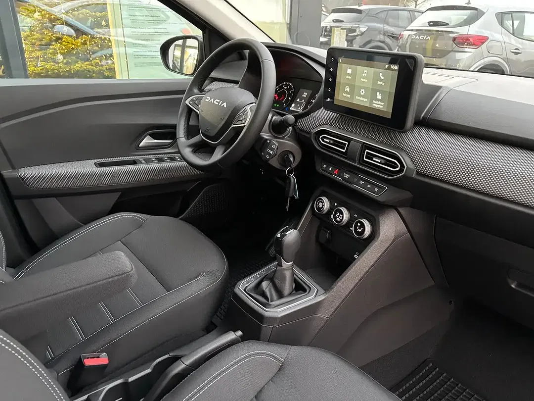 Dacia Sandero - Thumbnail 11