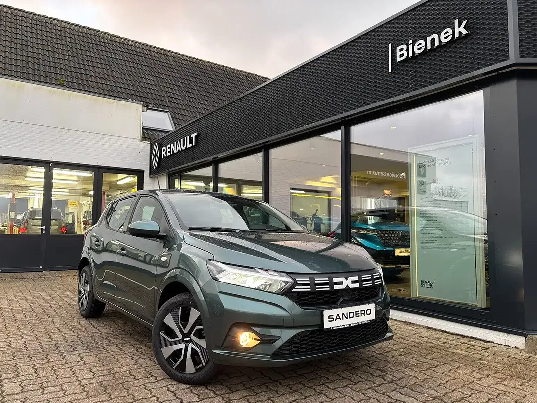 Dacia Sandero - Thumbnail 2
