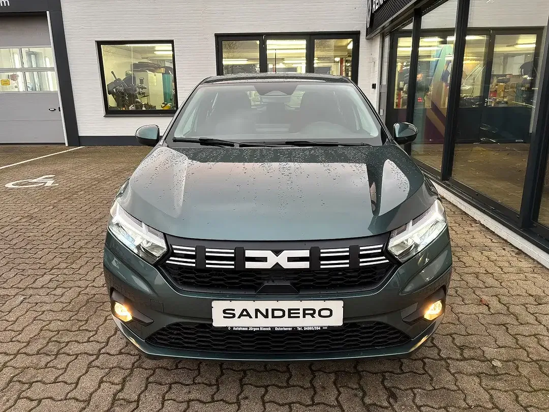Dacia Sandero - Thumbnail 3
