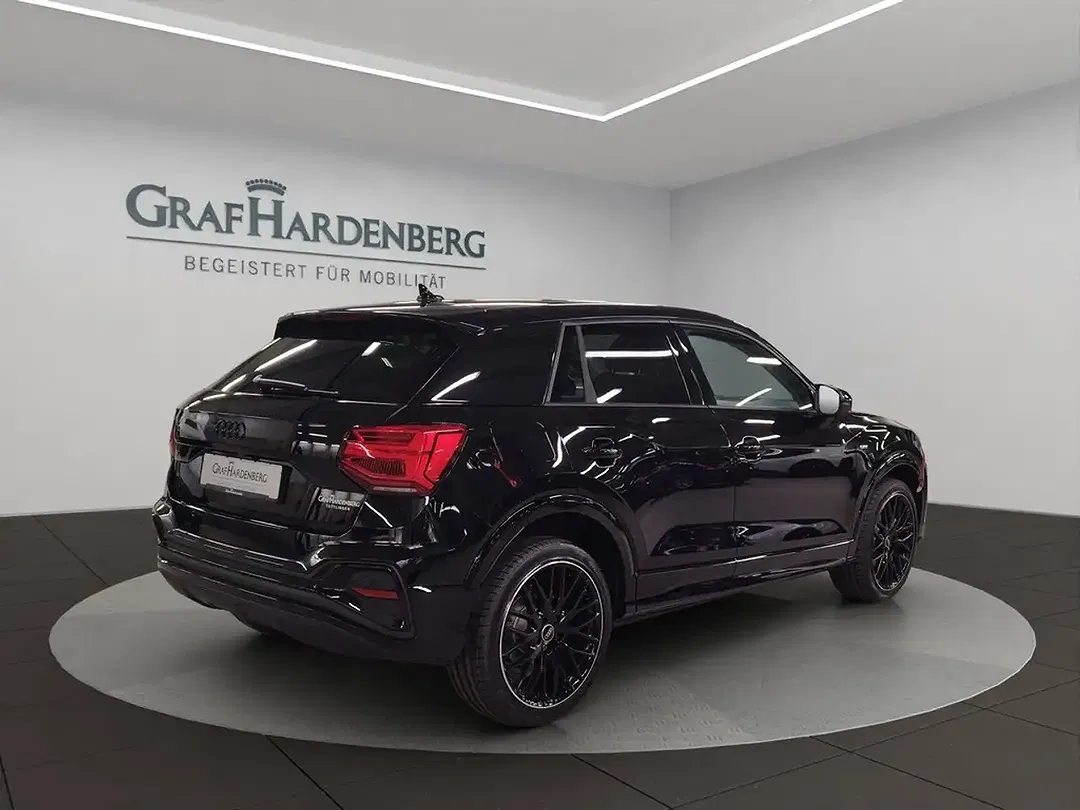 Audi Q2 - Thumbnail 5