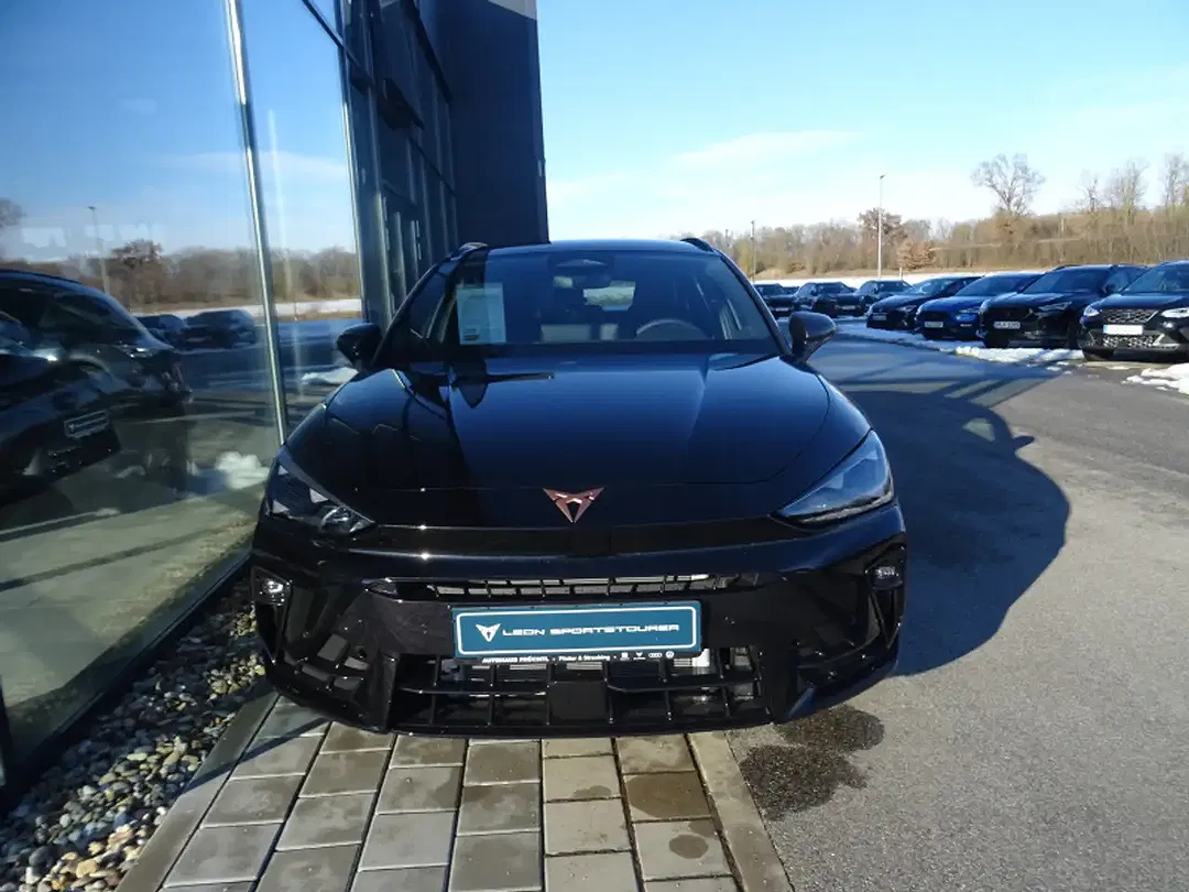 CUPRA Leon - Thumbnail 2