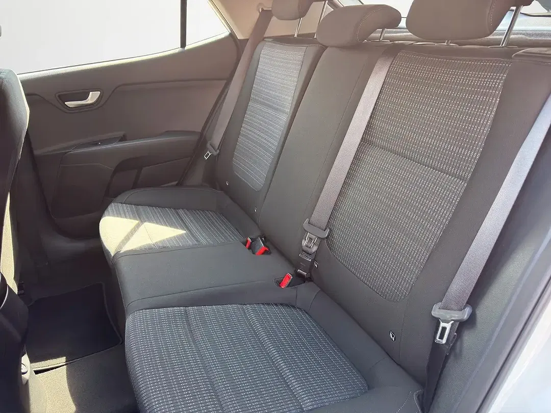 Kia Stonic - Thumbnail 9