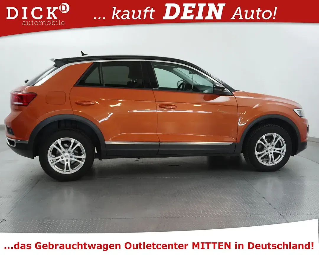 Volkswagen T-Roc - Thumbnail 2