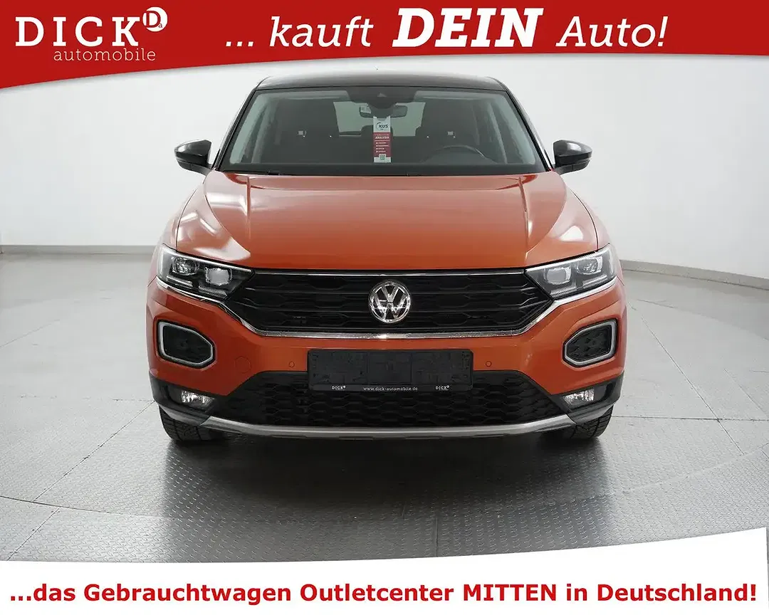 Volkswagen T-Roc - Thumbnail 3