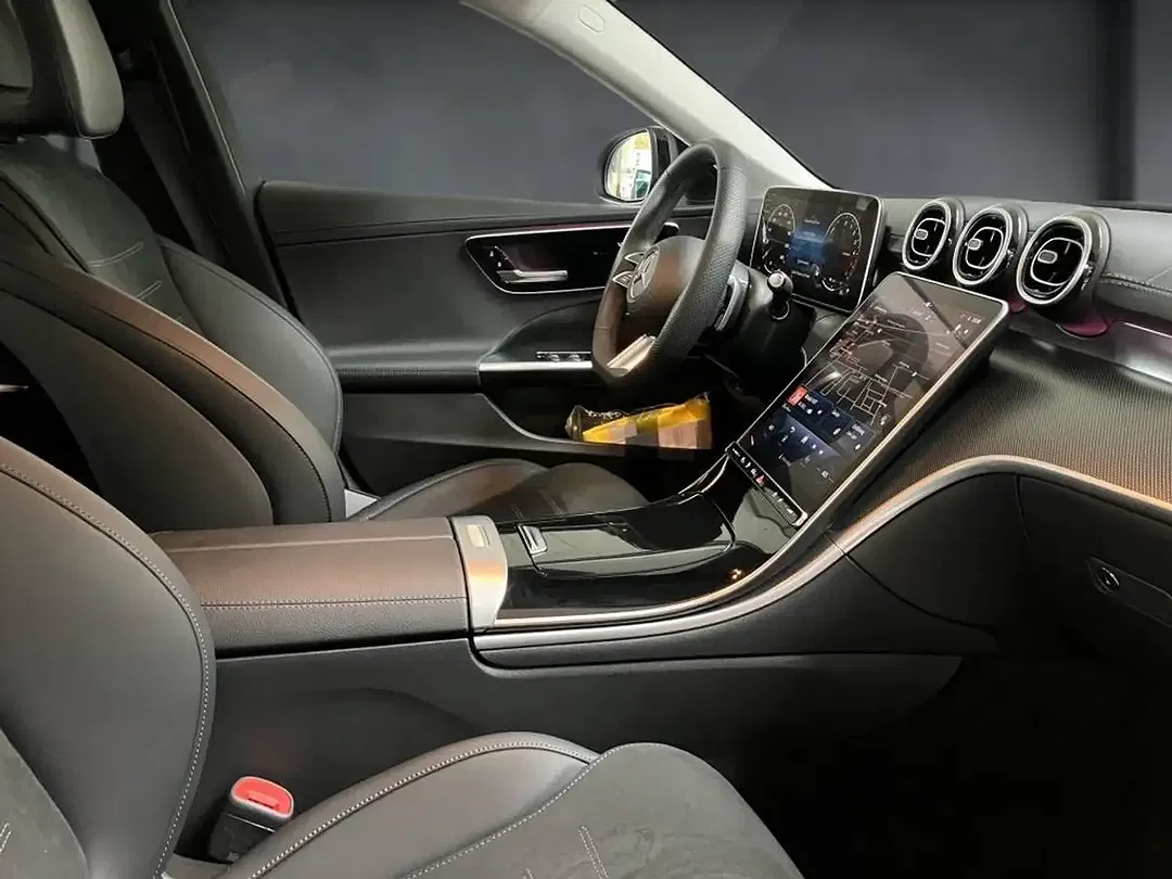 Mercedes-Benz C 300 - Thumbnail 13