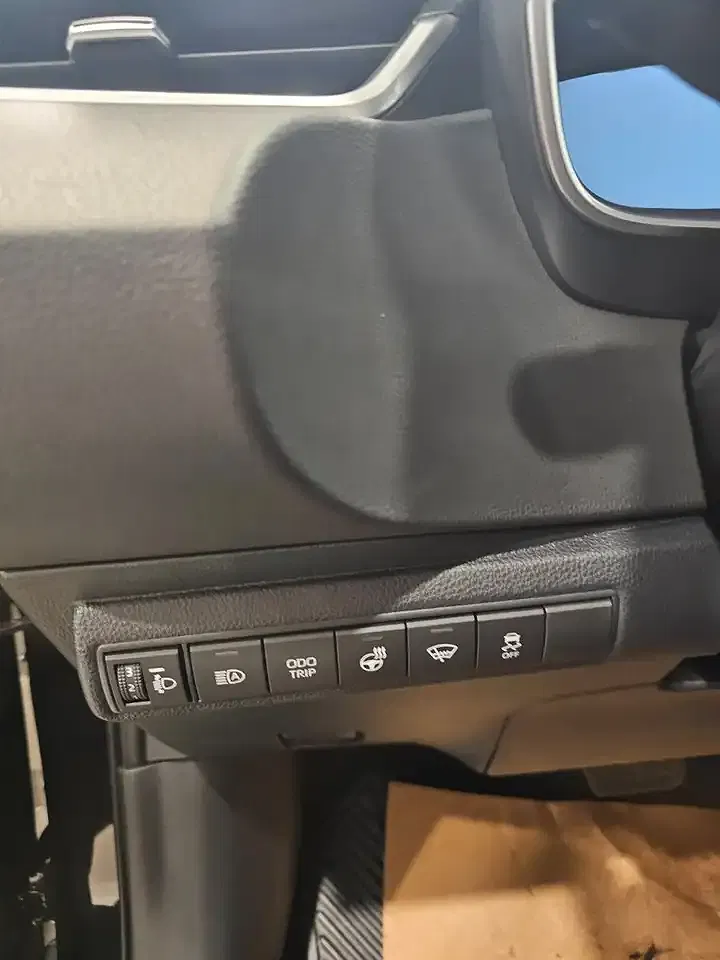 Suzuki Swace - Thumbnail 14