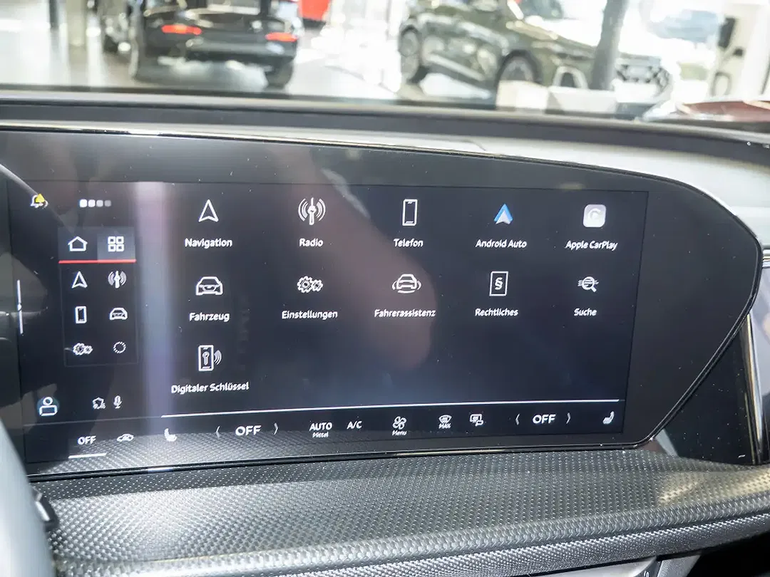 Audi Q5 - Thumbnail 11