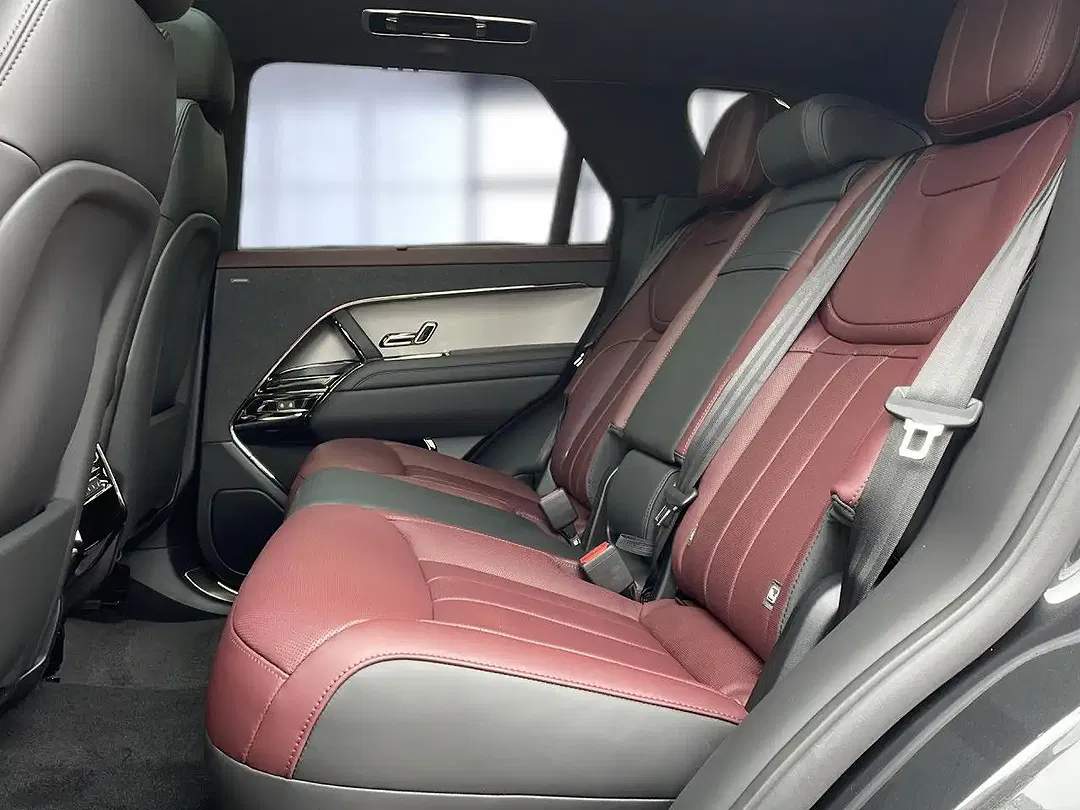 Land Rover Range Rover Sport - Thumbnail 15