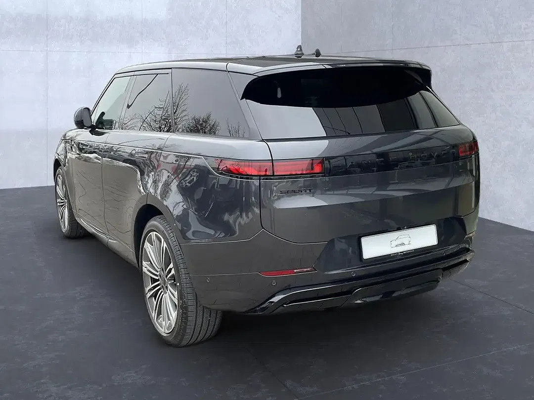 Land Rover Range Rover Sport - Thumbnail 3