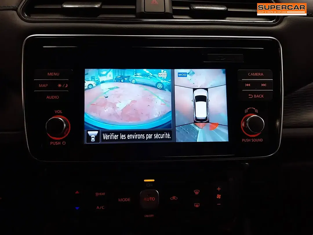 Nissan Leaf - Thumbnail 6