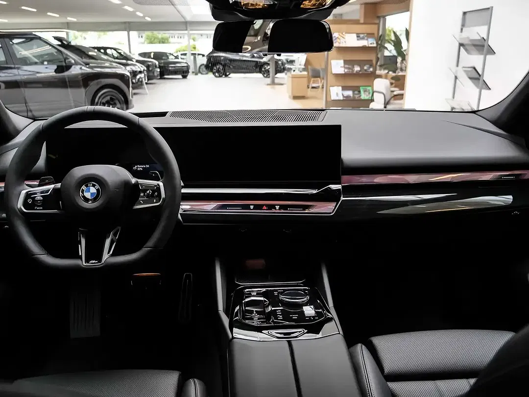 BMW 540 - Thumbnail 12