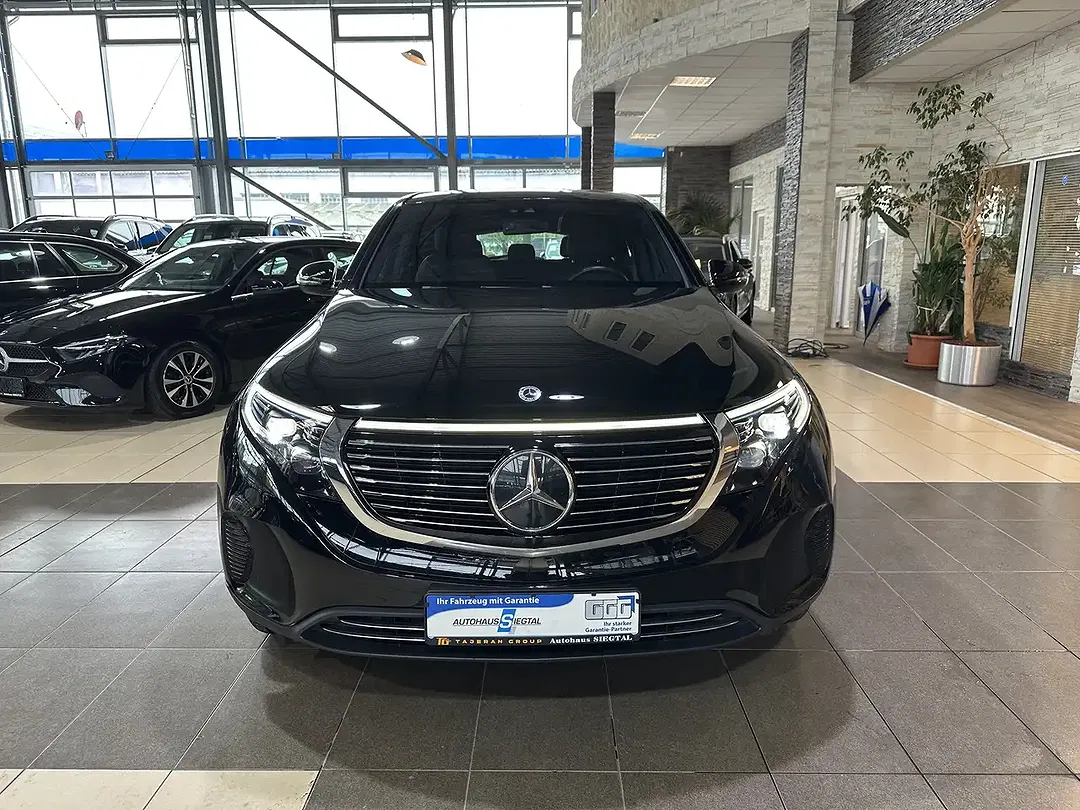 Mercedes-Benz EQC 400 - Thumbnail 2