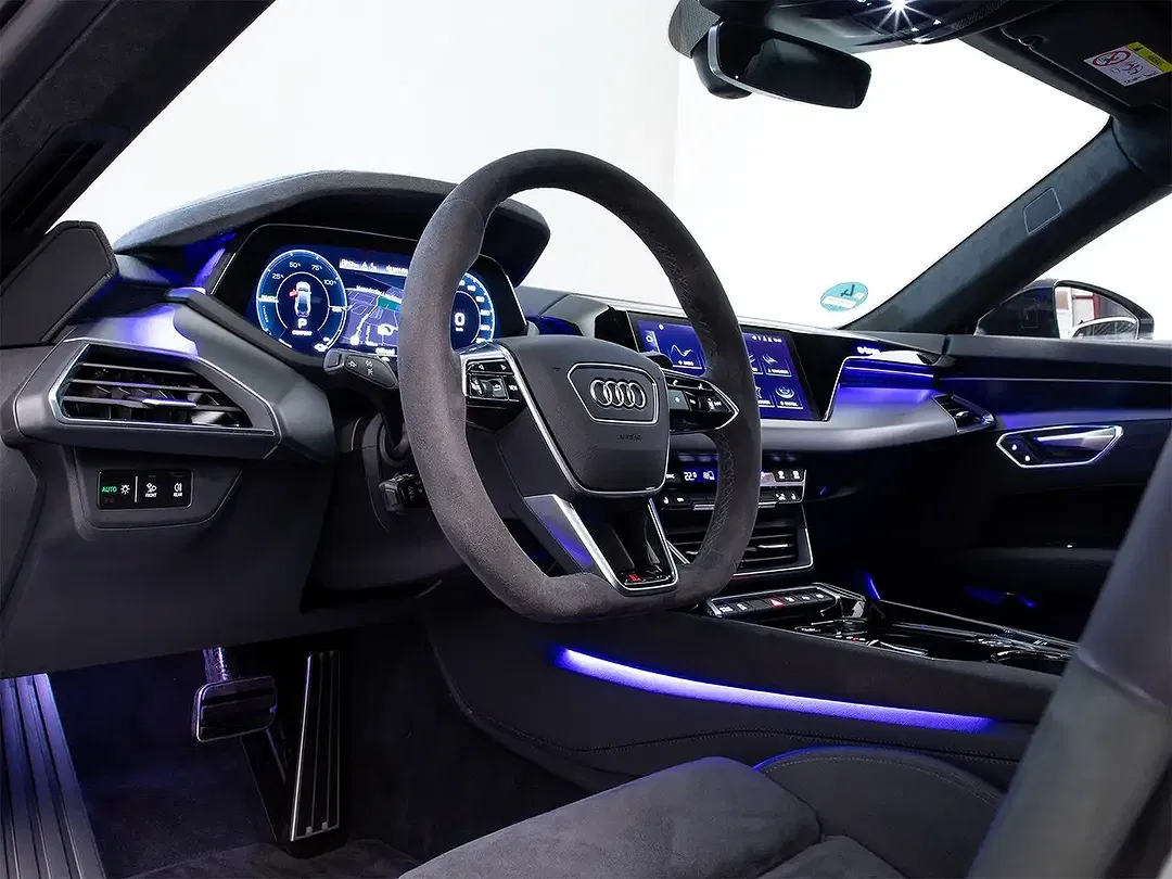 Audi RS e-tron GT - Thumbnail 14