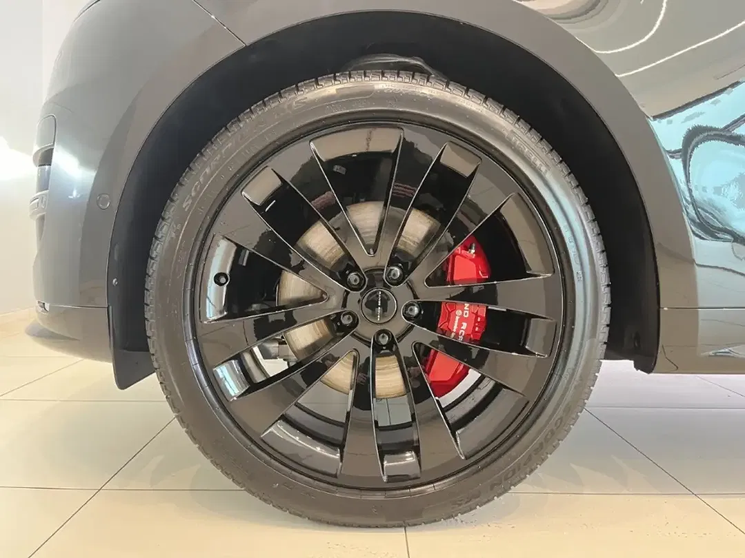 Land Rover Range Rover Sport - Thumbnail 9